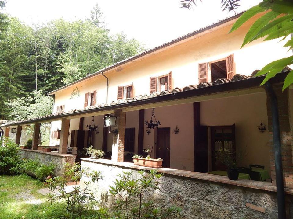 Agriturismo Fonte Magria Abbadia San Salvator Εξωτερικό φωτογραφία